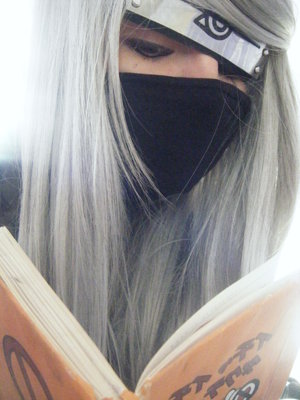 Kakashi_SNJ_and_Book