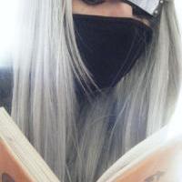 Kakashi_SNJ_and_Book