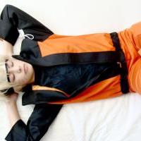 chilling Naruto