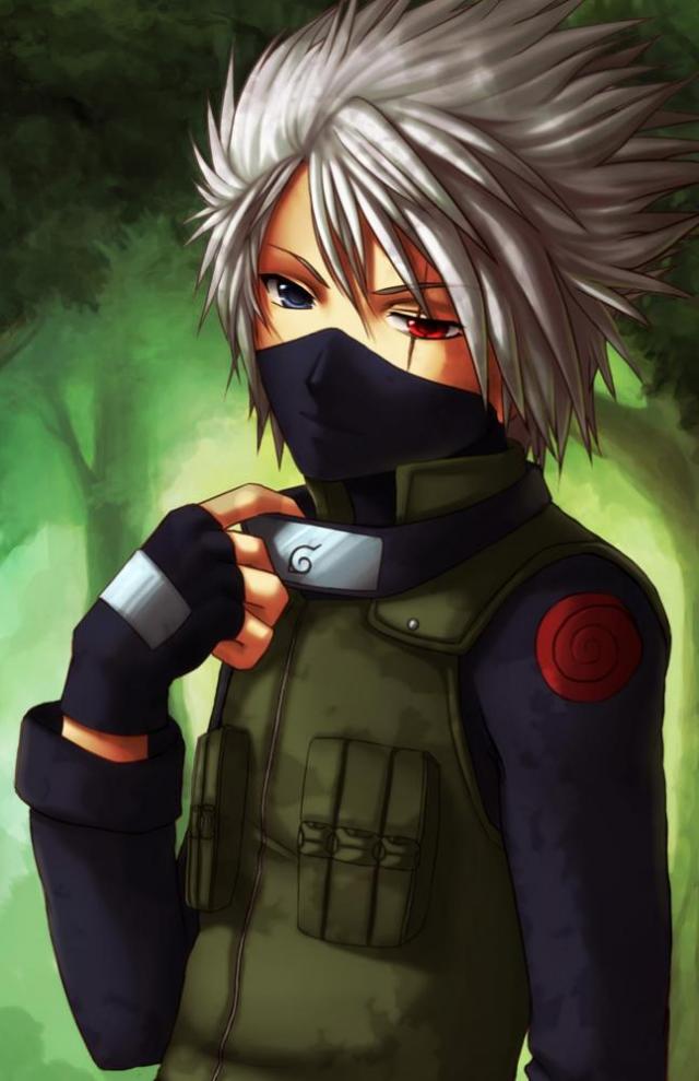 Kakashi mezi stromy