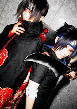 Sasuke-Itachi_Cosplay